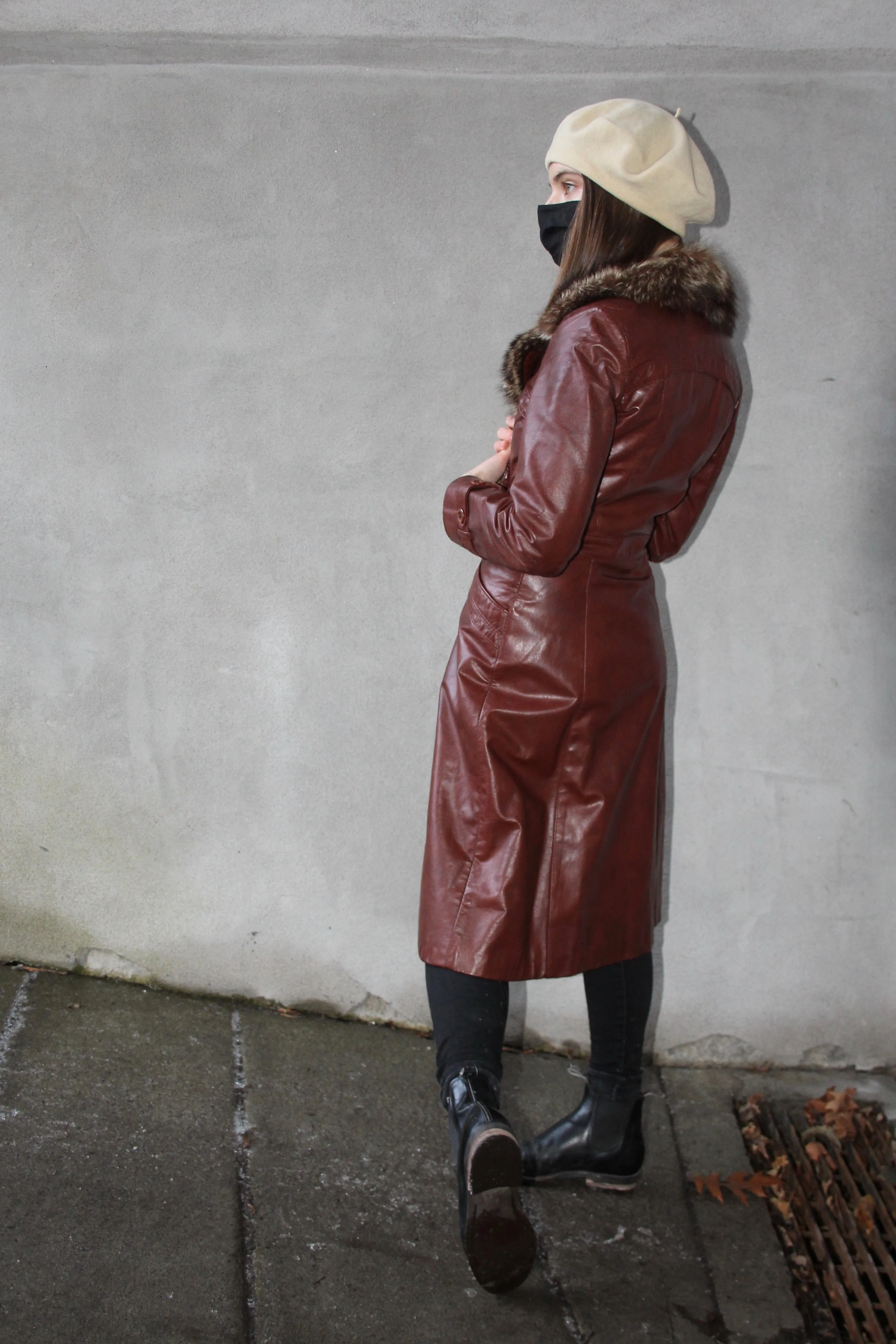 70s Belted Leather Trench w/ Fur Trim - XS