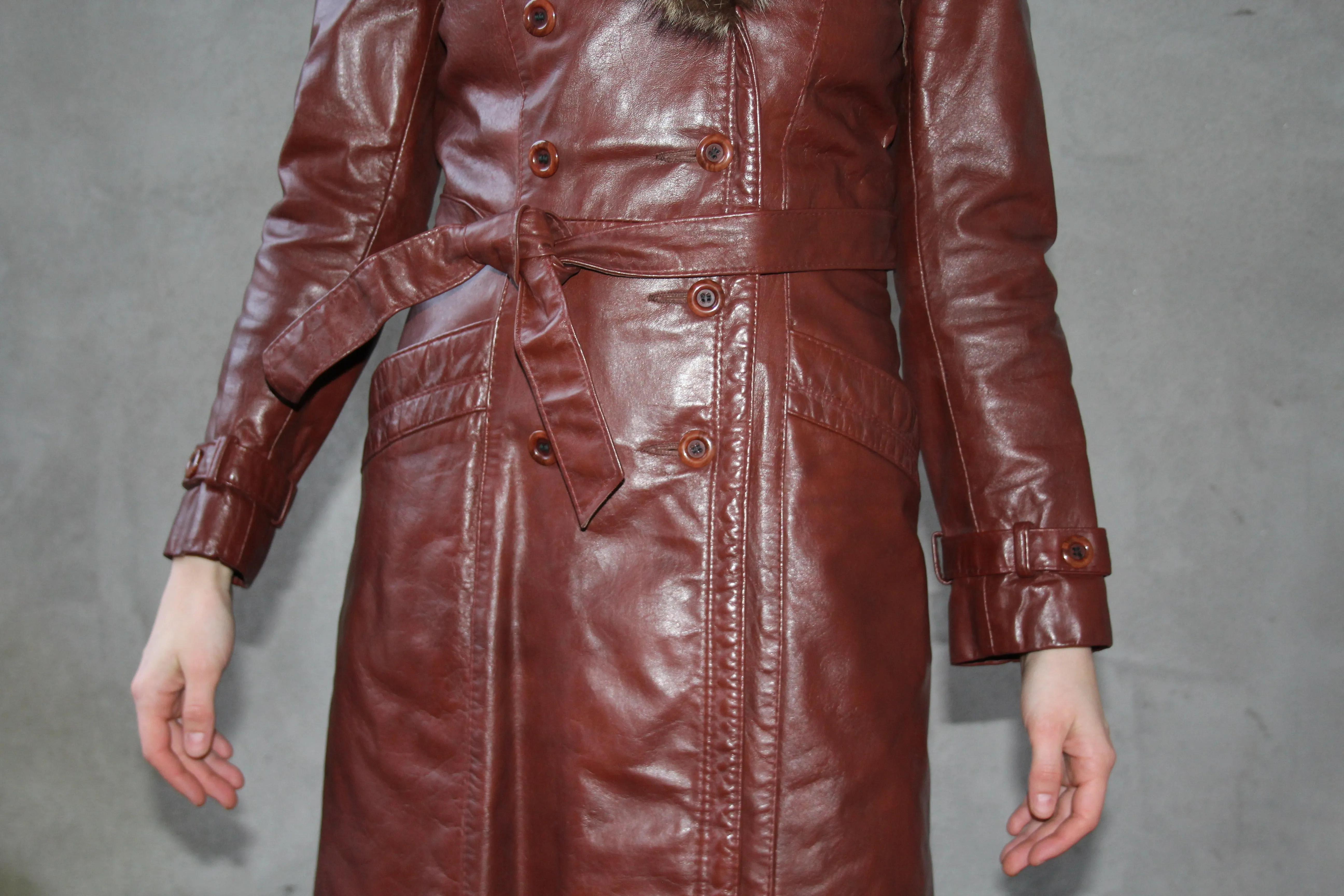 70s Belted Leather Trench w/ Fur Trim - XS