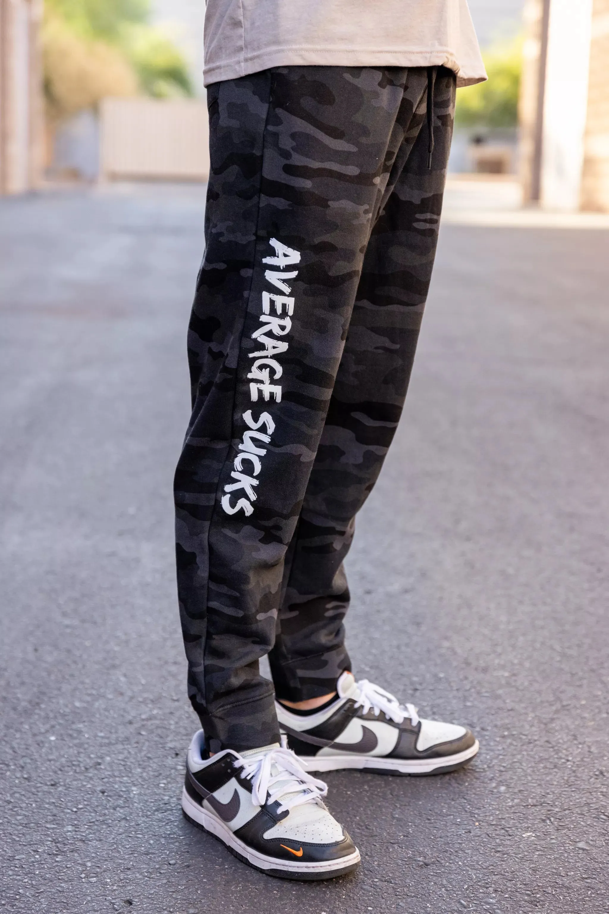 Average Sucks Men's Joggers