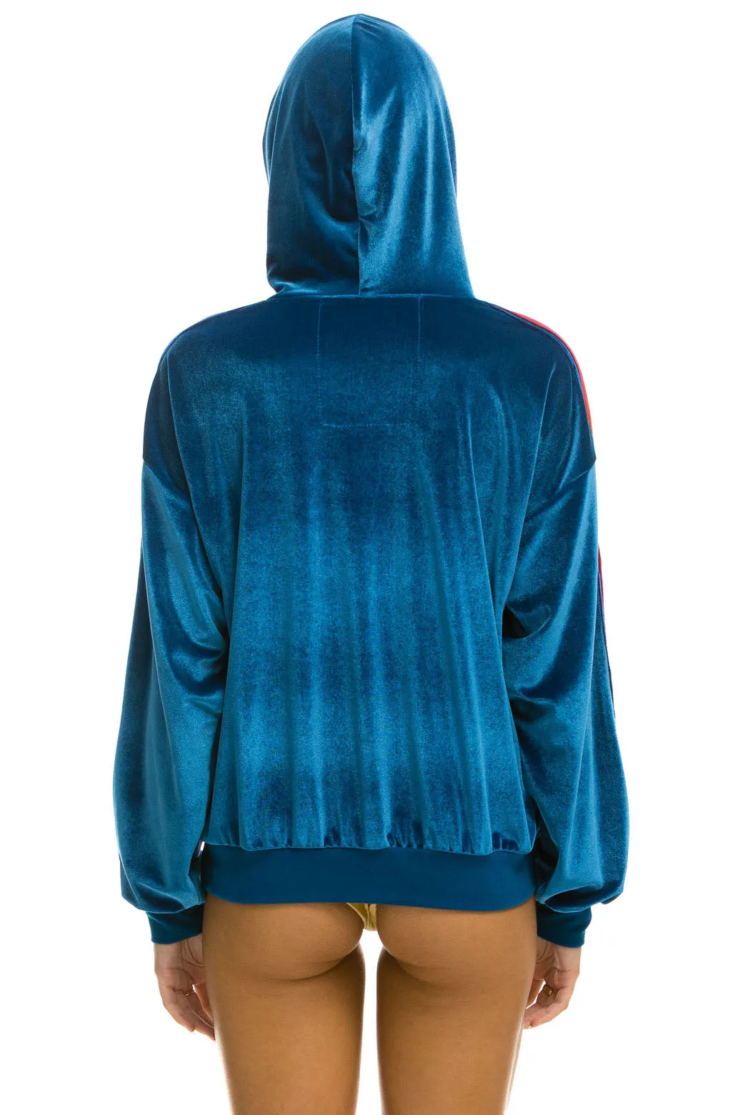 CLASSIC VELVET RELAXED PULLOVER HOODIE - VINTAGE BLUE