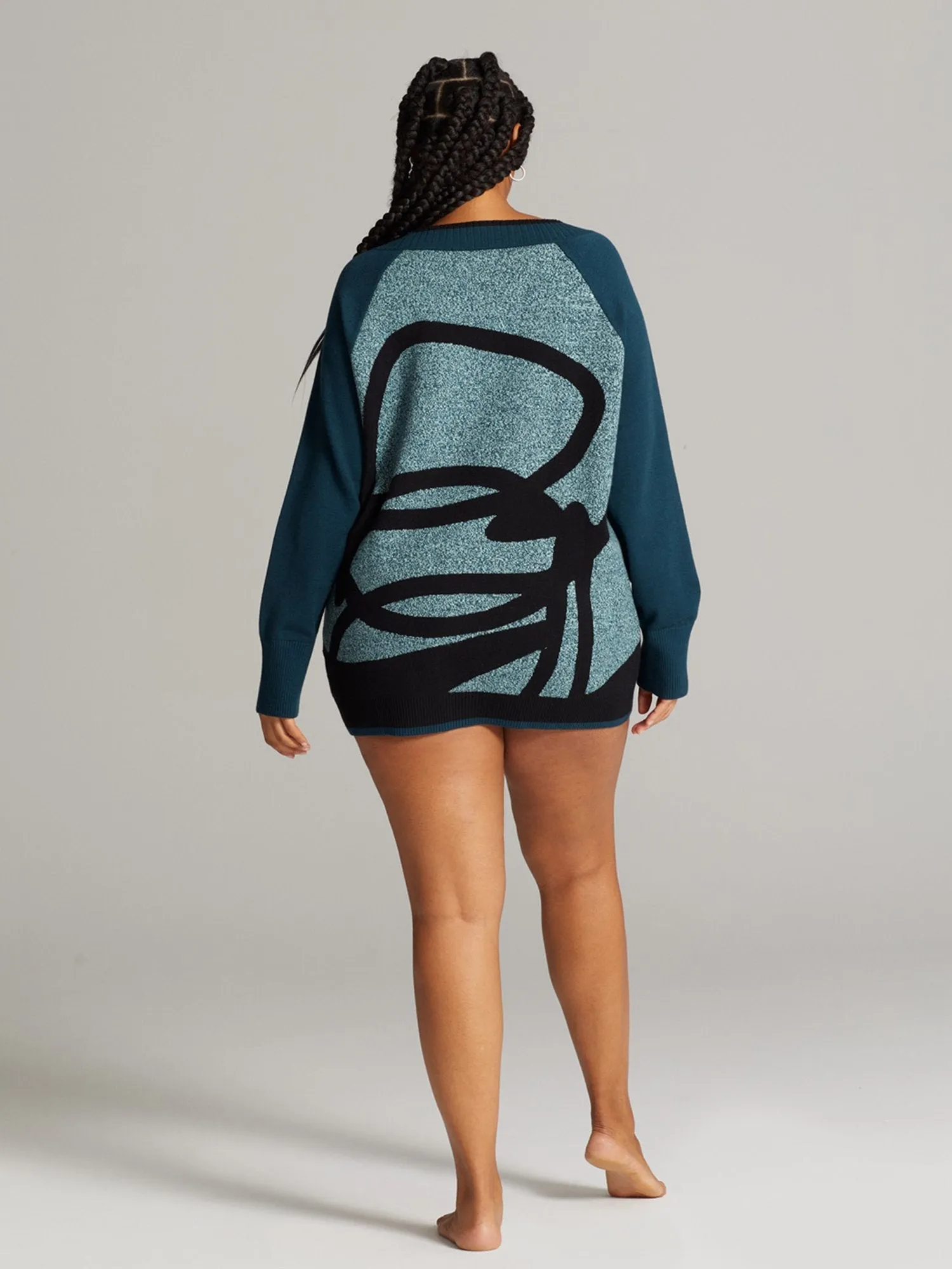 Fashion To Figure - Indy Abstract Print V-Neck Sweater