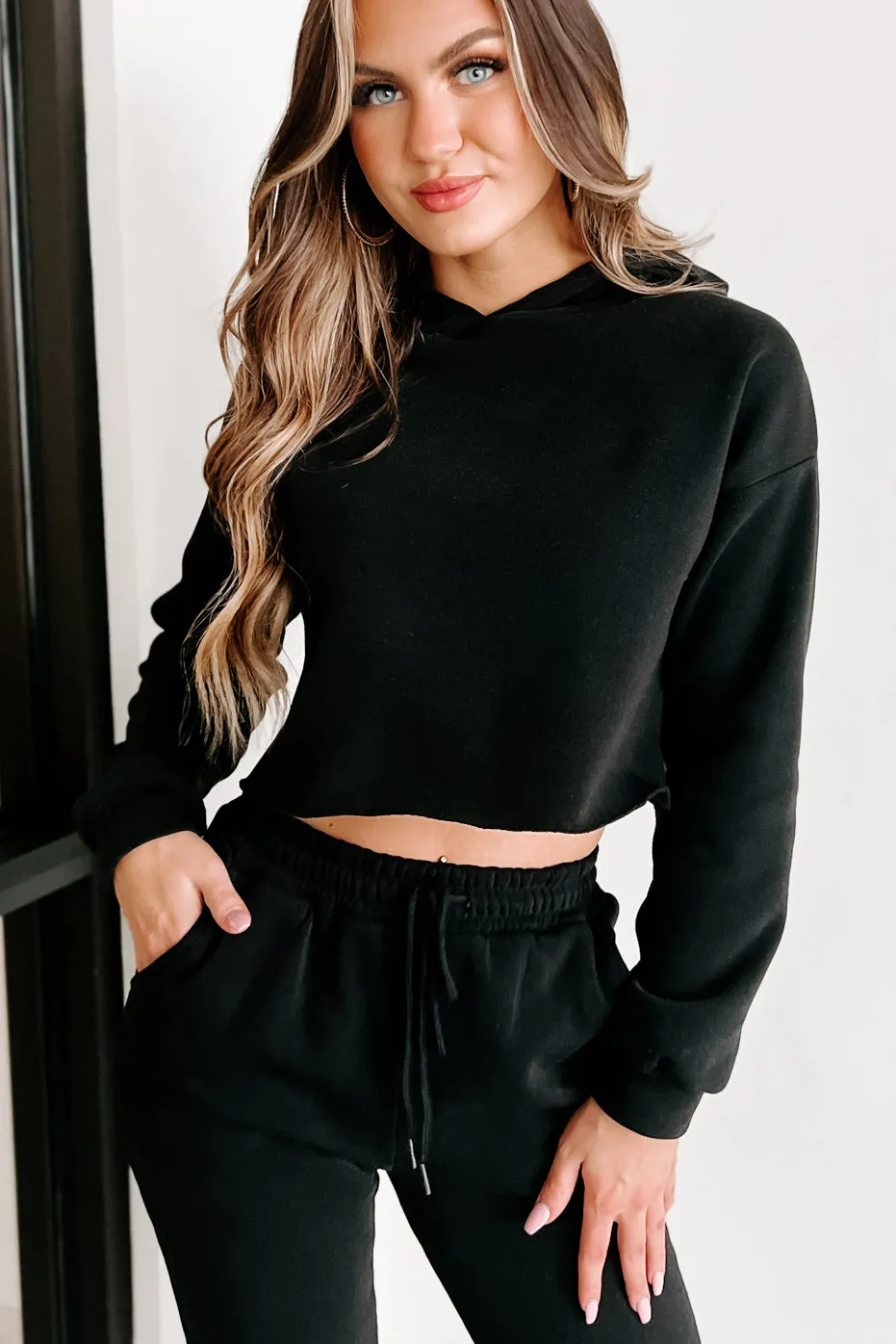 Living Comfortably Crop Hoodie & Joggers Set (Black)