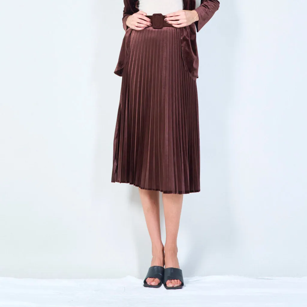 Pleated midi velvet skirt with belt wholesale